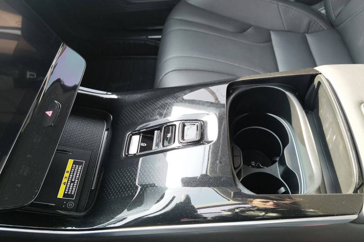 Used Honda P7 2025 Rear-Drive Long-Range Pro