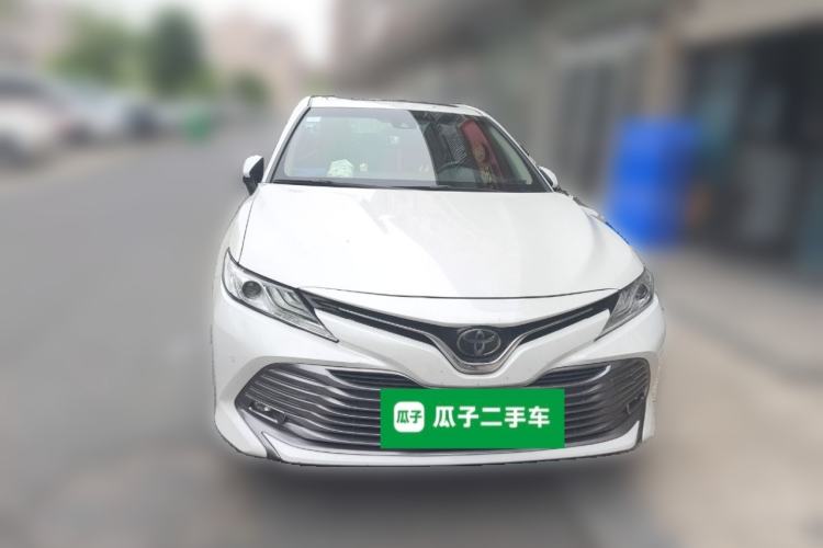 Used Toyota Camry 2018 2.0G Luxury Edition
