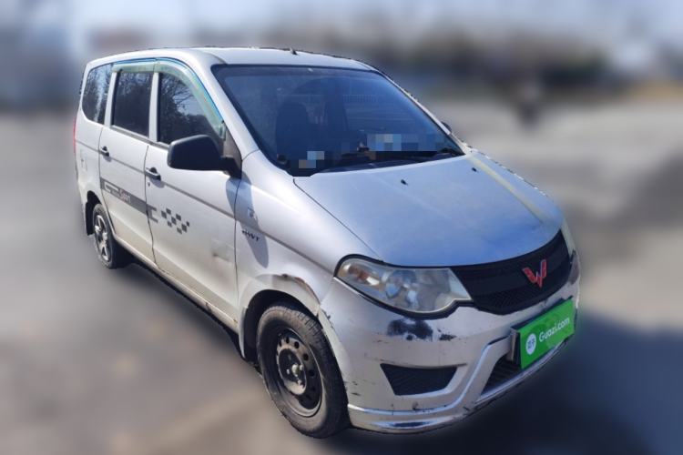 Used Wuling Hongguang 2015 1.5L S Basic Version China V Standard