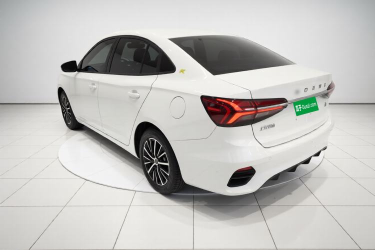 Used Roewe i5 2021 1.5L CVT Black Gold Edition