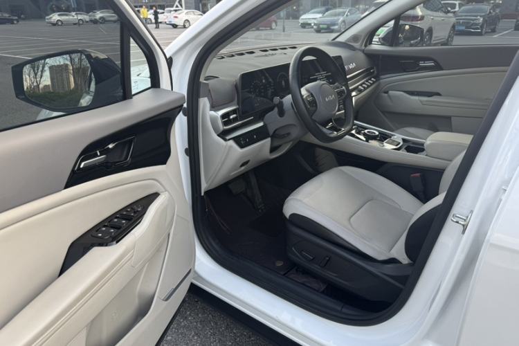 Used Kia Sportage (Chinese Domestic Model) 2023 1.5T Two-Wheel Drive Prestige Edition
