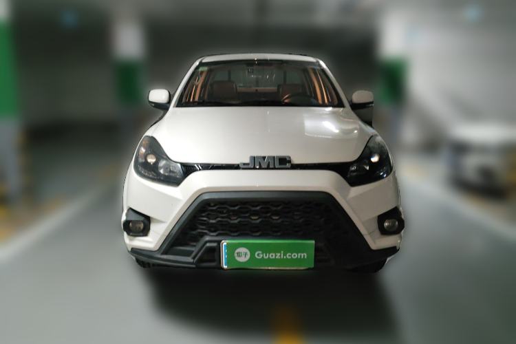 Used JMC Yuhu 5 2018 2.4T Classic Edition Diesel Manual 4x4 Luxury Version JX4D24A5L