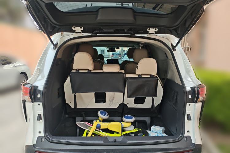 Used Toyota SIENNA 2024 2.5L Hybrid Comfort Edition