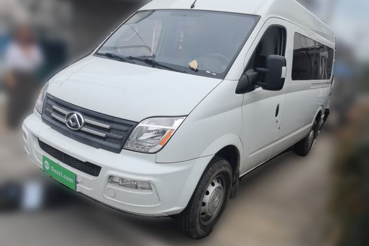 Used SAIC MAXUS Xintu V80 2023 2.0T AMT Classic Aoyuntong Long Wheelbase Mid-Height 6/7/8/9-Seater