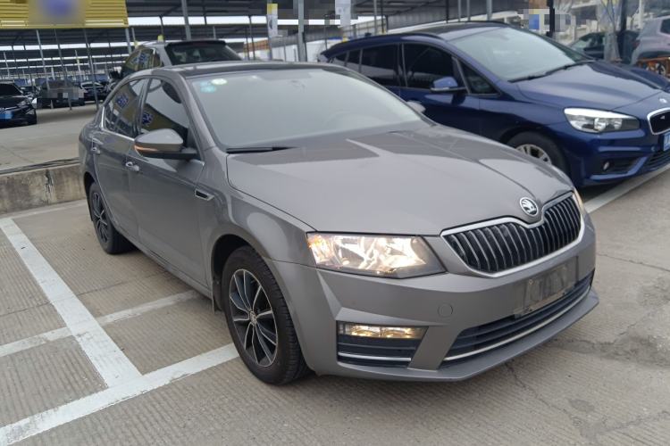 Used Skoda Octavia 2017 1.6L Automatic Smart Drive Edition
