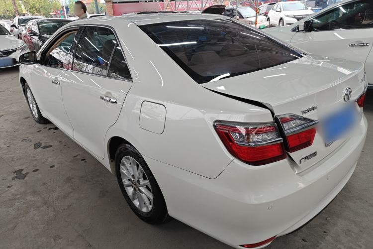 Used Toyota Camry 2015 2.0G Premier Edition
