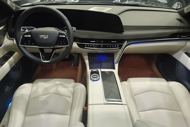 Used Cadillac CT6 2023 28T Luxury Version
