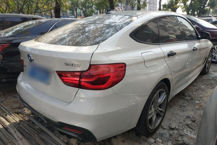 Used BMW 3 Series GT 2017 320i M Sport
