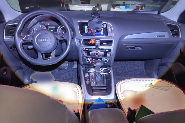 Used Audi Q5 2017 Plus 40 TFSI Technology Model