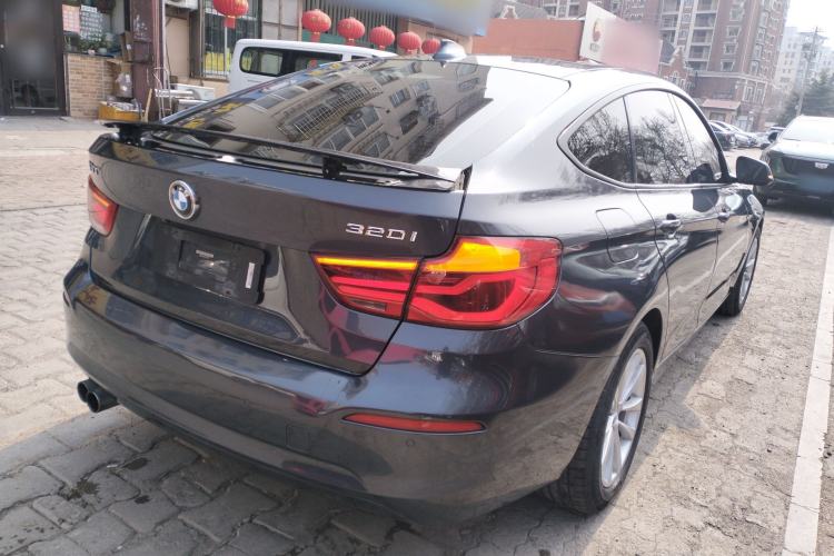 Used BMW 3 Series GT 2017 320i Sport Edition