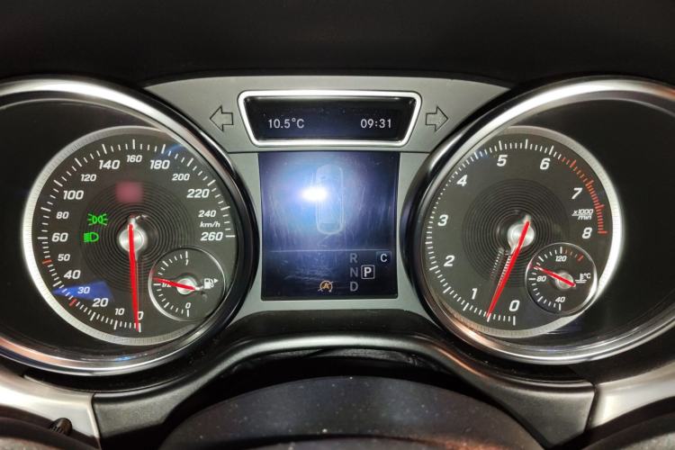Used Mercedes-Benz GLE Coupe 2018 GLE 400 4MATIC Coupe SUV Instrument Cluster