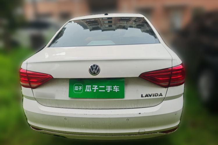 Used Volkswagen Lavida 2017 1.6L Automatic Fashion Edition
