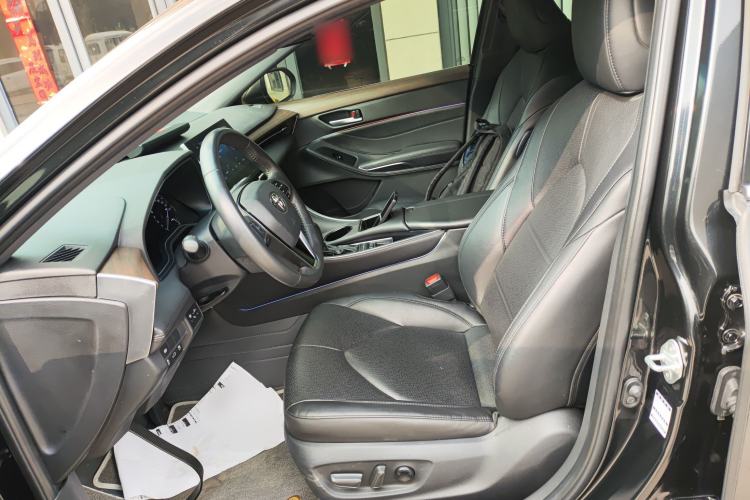Used Toyota Avalon 2023 Dual-Engine 2.5L Luxury Edition Left Front Seat
