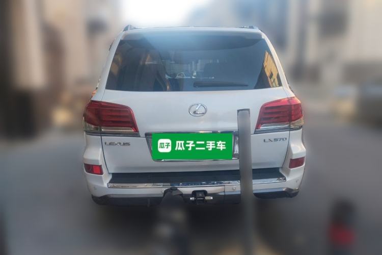 Used Lexus LX 2009 570
