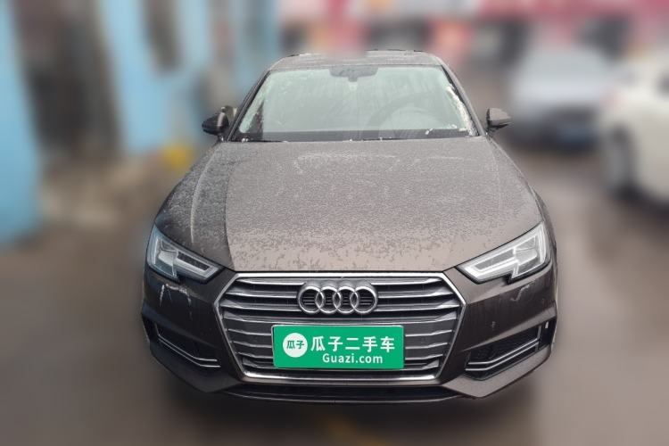 Used Audi A4L 2018 30th Anniversary Edition 40 TFSI Fashion Model
