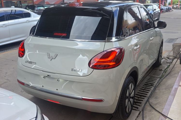 Used Wuling Bingo 2023 333 km Lingxi Connected+ Version