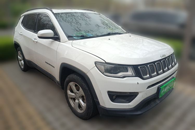 Used Jeep Compass 2017 200T Automatic Family Edition Front Right 45 Deg