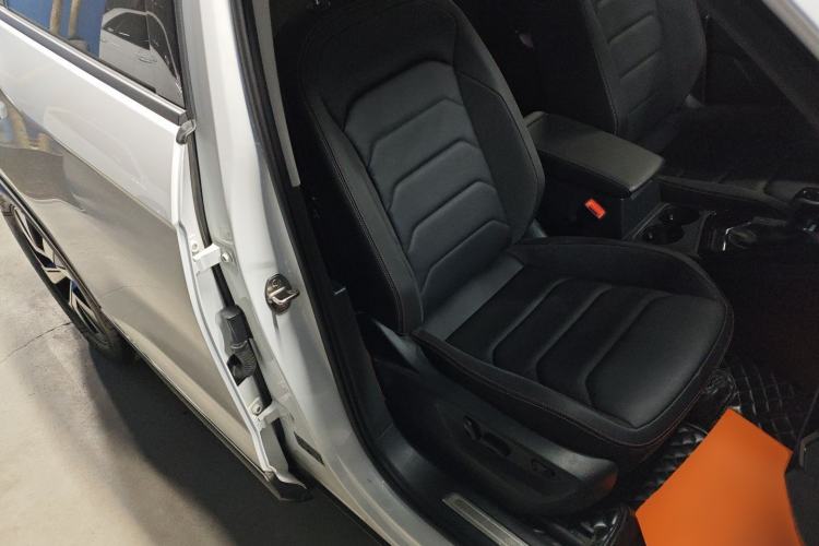 Used Volkswagen Tayron 2022 280TSI Two-Wheel Drive Luxury Smart Connectivity Version