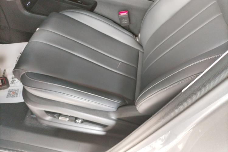 Used Chery Tiggo 7 C-DM 2025 1.5T 120KM Luxury Trim Left Front Seat