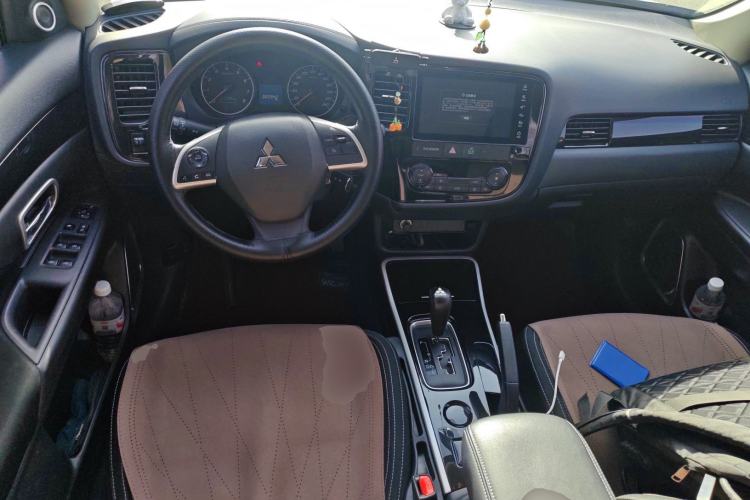 Used Mitsubishi Outlander 2021 Revised Version 2.0L Two-Wheel Drive Comfort Edition 5 Seats