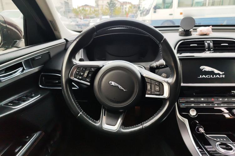 Used Jaguar XEL 2018 2.0T 200 PS Premium Edition