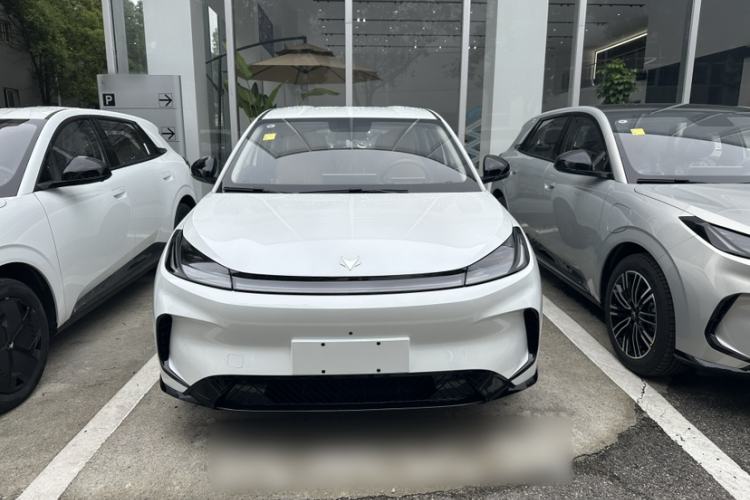 Used ARCFOX T1 2025 Model 425 PRO Exterior 1