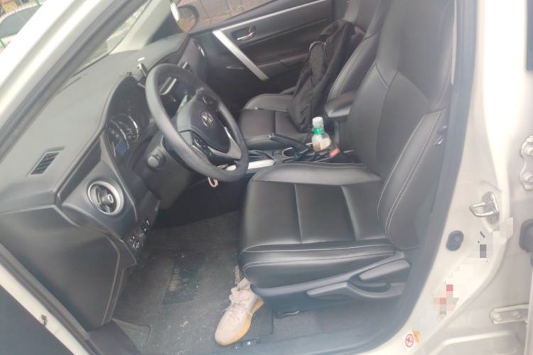 Used Toyota Levin 2017 Revised 185T CVT Elite Edition China V Standard Left Front Seat