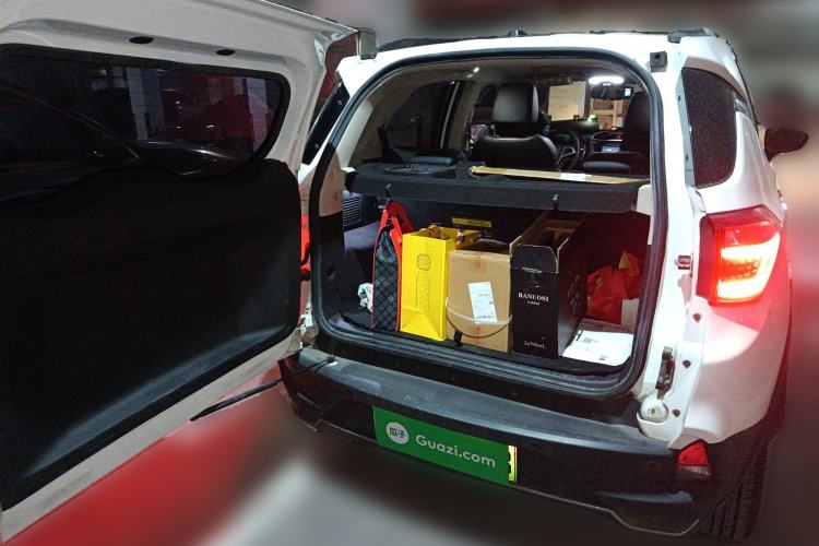 Used BYD Yuan New Energy 2018 EV360 Smart Connect Cool Edition Trunk