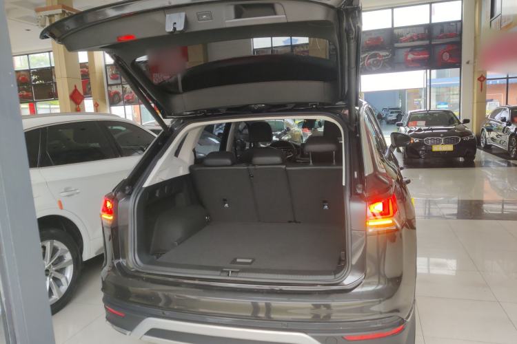 Used Volkswagen Tayron 2024 330TSI Two-Wheel Drive Luxury Plus Advanced Version