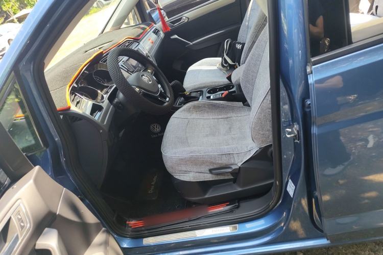 Used Volkswagen Touran 2018 Volkswagen Touran L 280TSI DSG Comfort Edition 7 Seats China VI Standard Left Front Seat