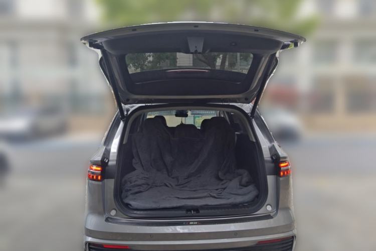 Used Geely Auto Monjaro L 2023 2.0TD High-Power Automatic Two-Wheel Drive Flagship Version Trunk