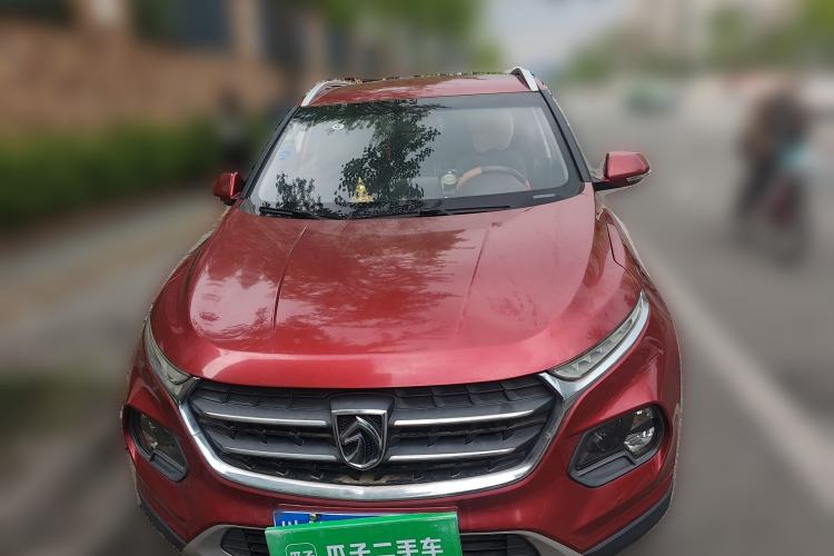 Used Baojun 510 2017 1.5L Manual Fashion Model