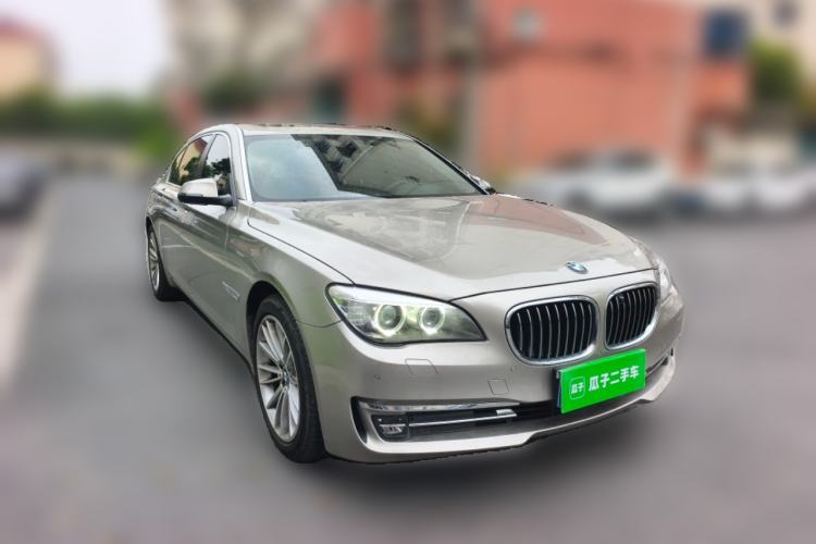 Used BMW 7 Series 2014 730Li Premium Edition Front Right 45 Deg