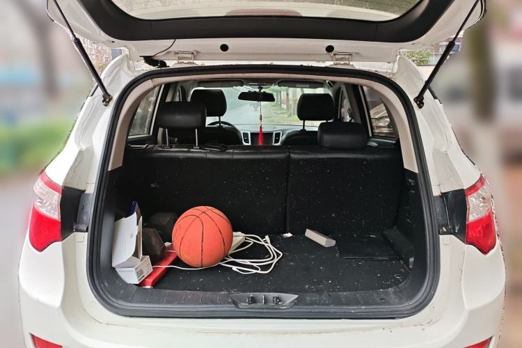 Used Changan CS35 2016 1.6L Automatic Luxury Model China V Standard