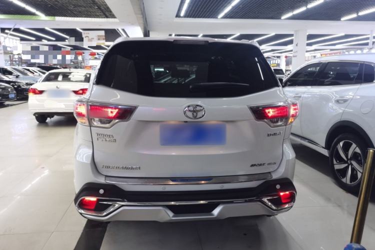 Used Toyota Highlander 2017 2.0T Four-Wheel Drive Luxury Edition 7 Seats
