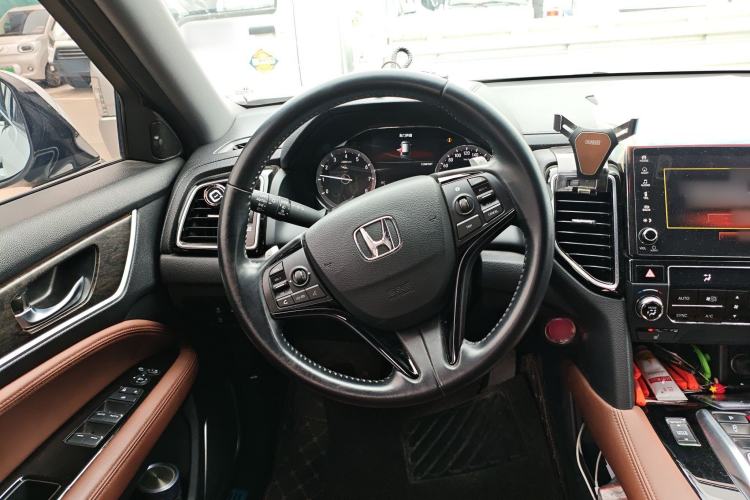 Used Honda UR-V 2020 370TURBO Two-Wheel Drive Luxury Edition
