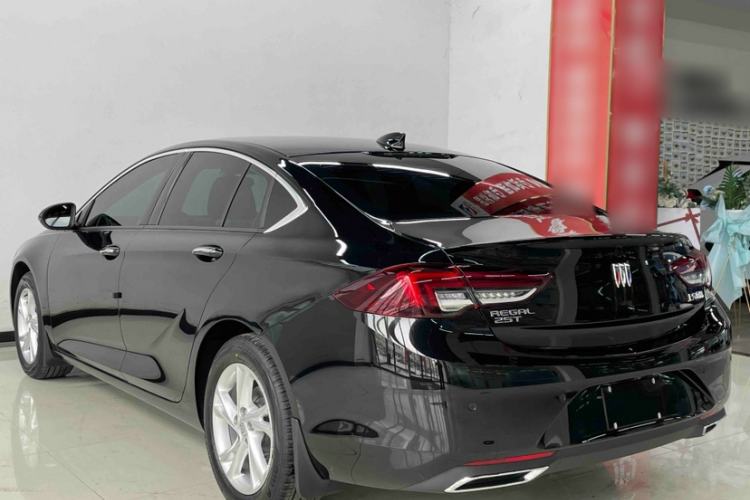 Used Buick Regal 2025 Model 25T Ultra-Enjoyment Edition Exterior 2