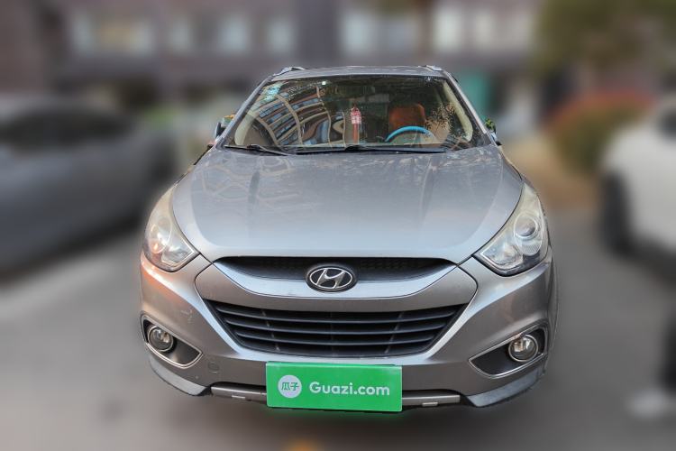 Used Hyundai ix35 2010 2.0L Automatic Two-Wheel Drive Elite Edition GLS
