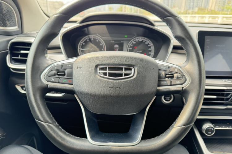 Used Geely Auto Coolray 2020 PRO 240T DCT Hunter
