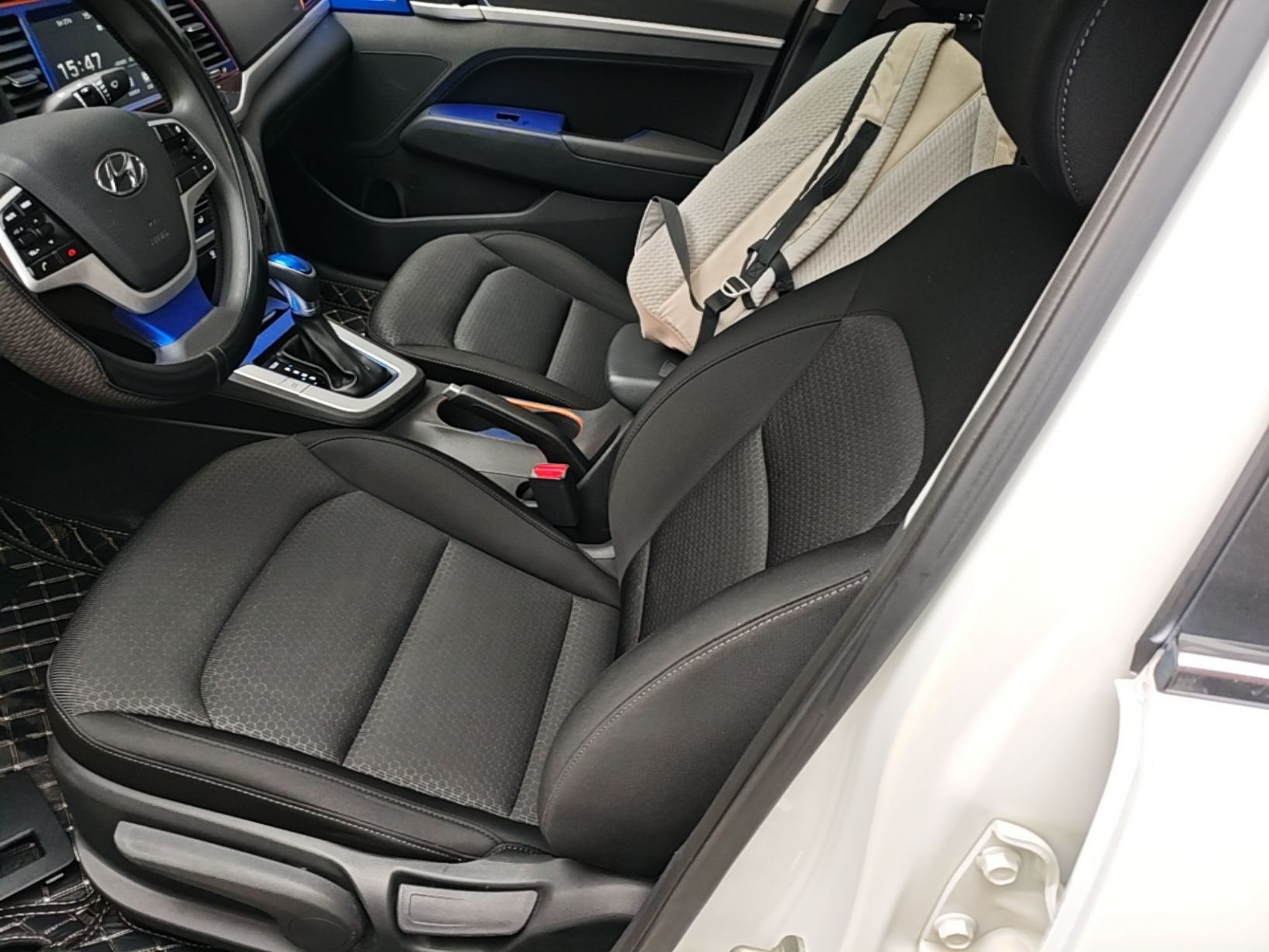 Avant de la voiture