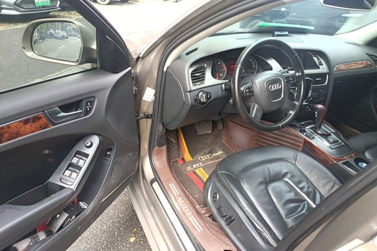 Used Audi A4L 2011 2.0 TFSI Standard Model