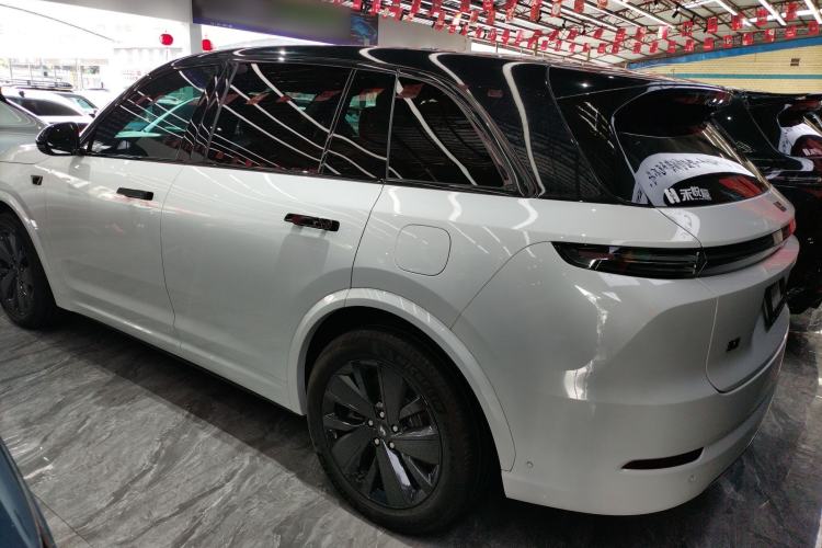 Used Li Auto L7 2025 Max Smart Refresh Edition
