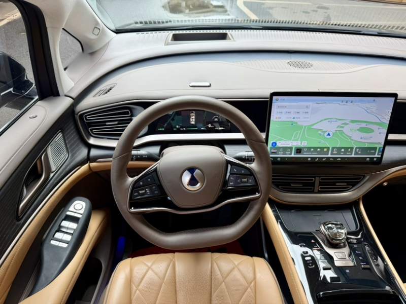 Used Denza D9 2024 EV 600 Four-Wheel-Drive Flagship Model — 41