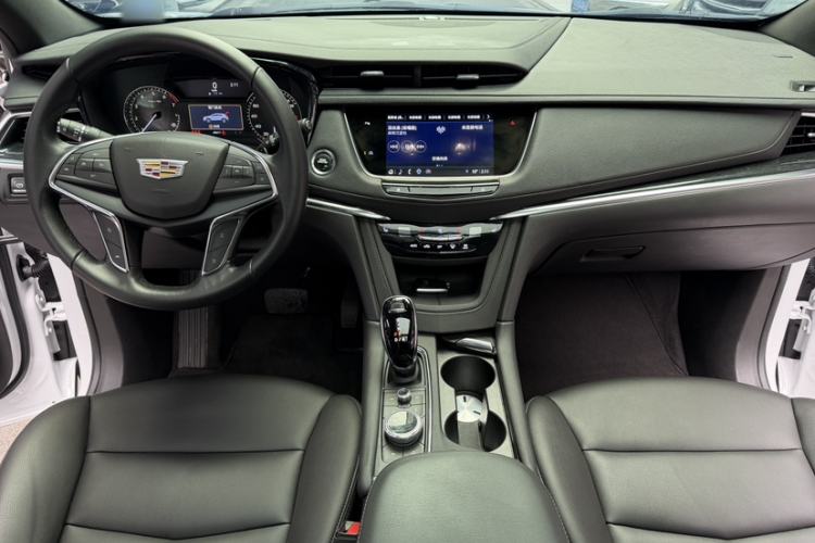 Used Cadillac XT5 2022 2.0T Two-Wheel Drive Luxury Version