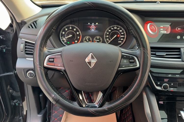 Used BORGWARD BX7 2016 28T Four-wheel Drive Luxury Edition 5 Seats