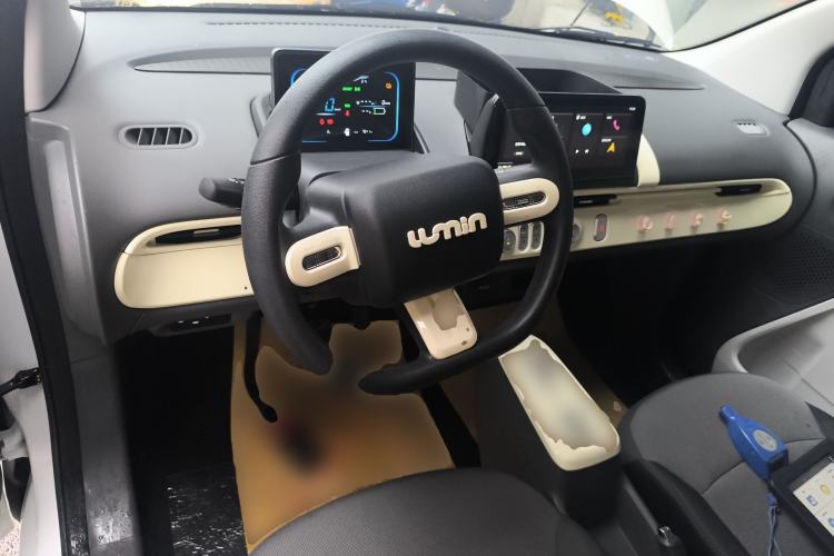 Used CHANGAN NEVO Lumin 2022 155 km – Refreshingly Sweet Edition Center Console