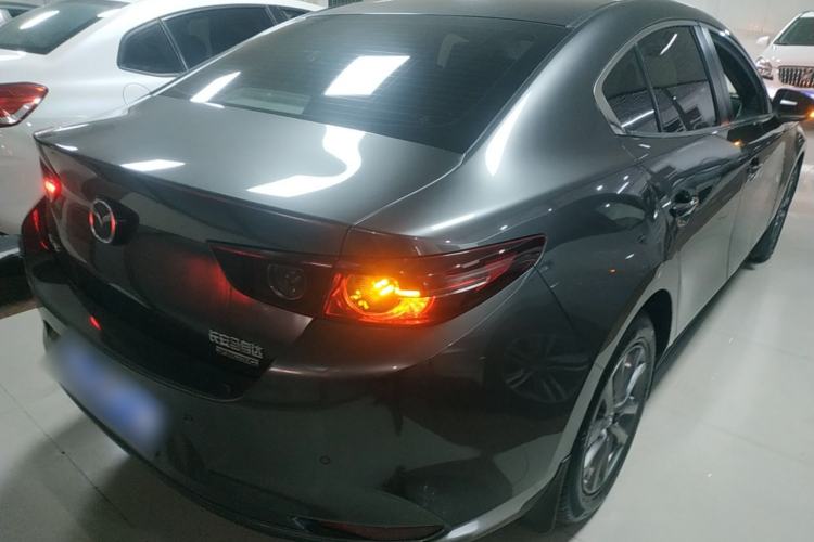 Used Mazda 3 Axela 2020 1.5L Automatic Zhiyue Sunroof Version