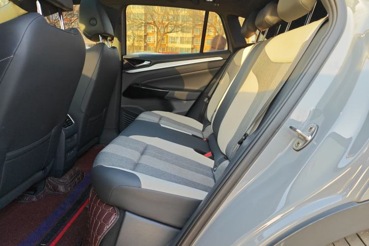 Used Volkswagen ID.4 CROZZ 2021 Long-Range PURE+ Two-Wheel Drive Version
