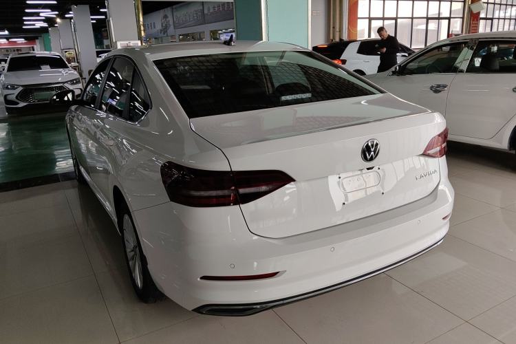 Used Volkswagen Lavida 2021 1.5L Automatic Comfort Edition Exterior 2