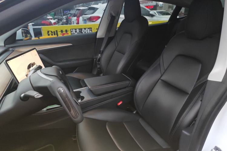 Used Tesla Model 3 2022 Performance High-Performance All-Wheel-Drive Version Left Front Seat